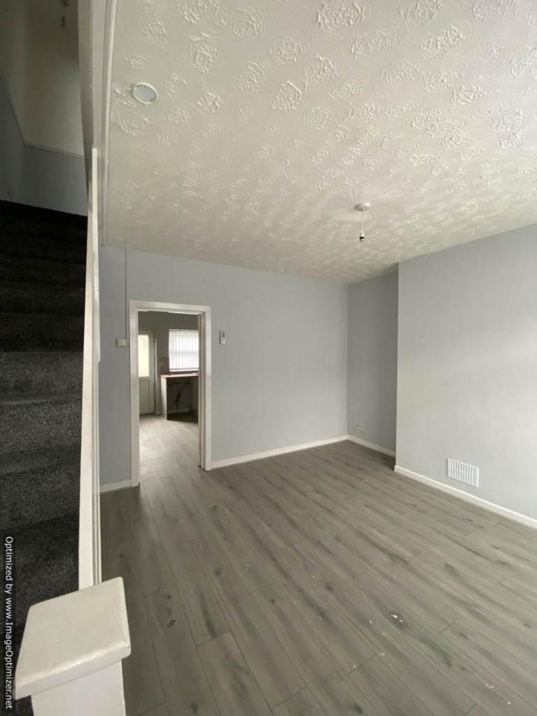 Ashfield Road, ELLESMERE PORT CH65 2 bed terraced house £625 pcm (£