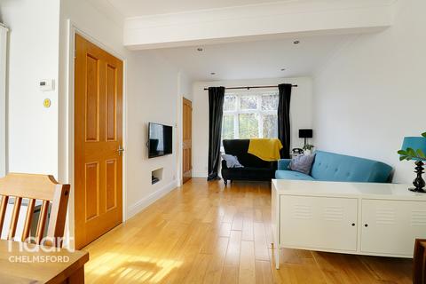 2 bedroom end of terrace house for sale - Van Diemans Lane, Chelmsford