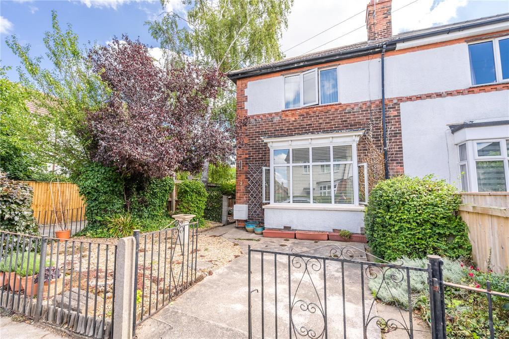 Portland Avenue, Grimsby, DN32 3 bed semidetached house for sale £