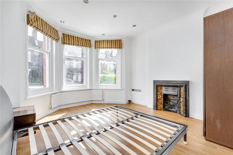 2 bedroom flat to rent, Barcombe Avenue, London