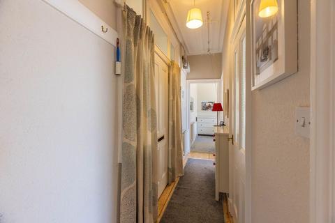 30/5 Bath Street, Edinburgh, EH15 1HD