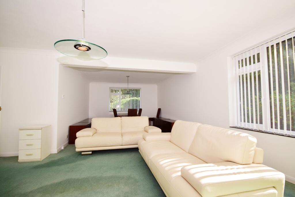Beech Avenue South Croydon CR2 2 Bed Apartment 1 400 Pcm 323 Pw beech-avenue-south-croydon-cr2-2-bed-apartment-1-400-pcm-323-pw