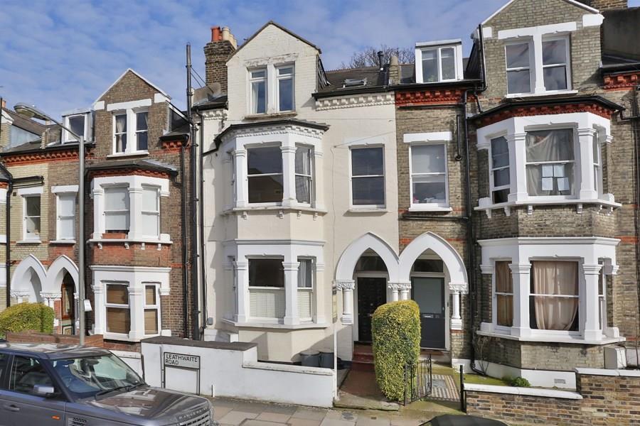 3 33 leathwaite road