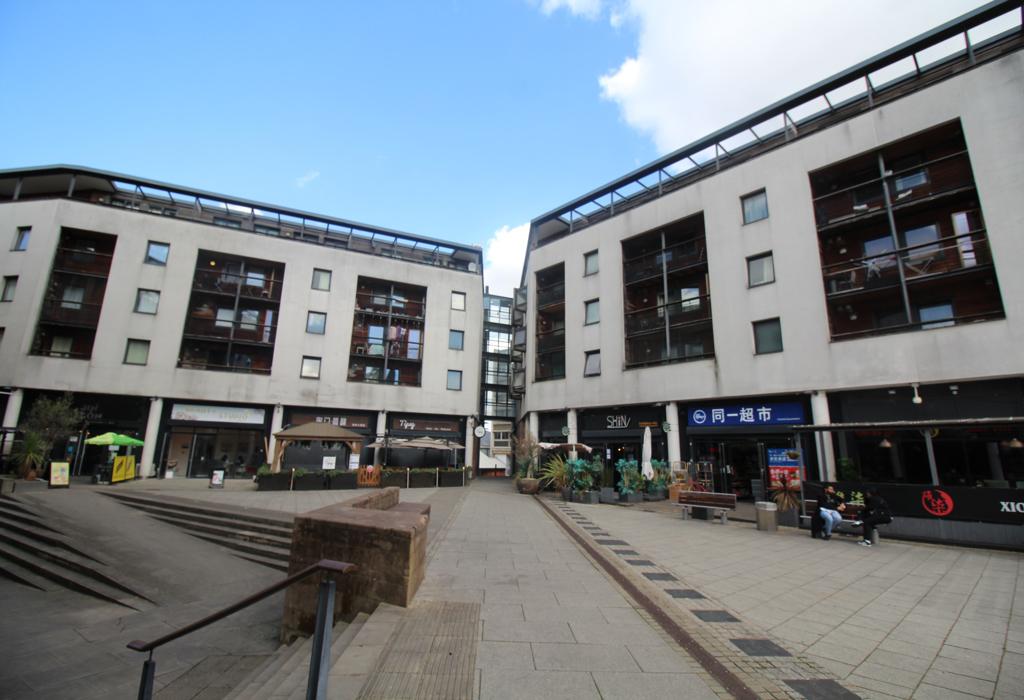 Abbey Court, Coventry, West Midlands Studio £700 pcm (£162 pw)