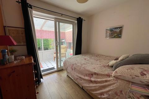 20 Astoria Close, Thornhill, Cardiff, CF14 9DQ