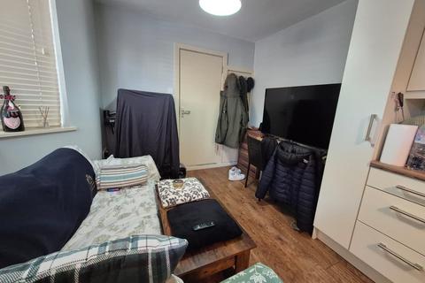 1 bedroom flat to rent, Truro road, Wood green, N22