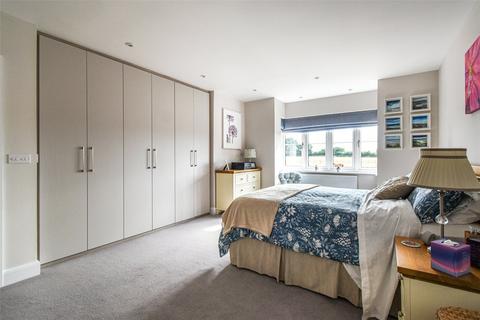 1a Little Paddock, Sherfield-on-loddon, Hook, RG27 0FS