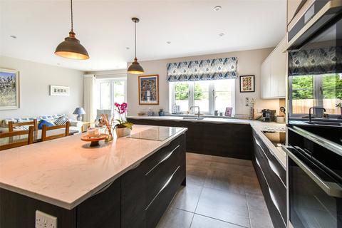1a Little Paddock, Sherfield-on-loddon, Hook, RG27 0FS