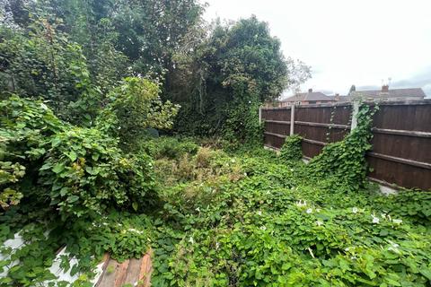 30 Maple Road, Wolverhampton, WV3 7JD