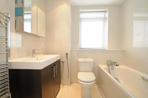 2 bedroom flat for sale, Mayflower Lodge,  Regents Park Road N3,  N3