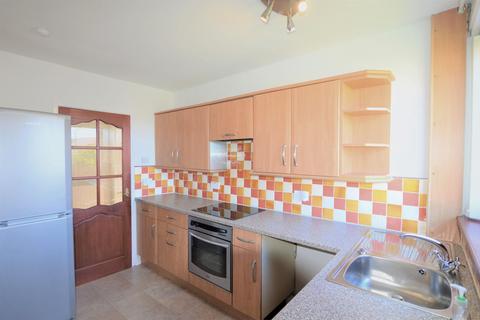 52 Fleming Crescent, Saltcoats, KA21 6EE