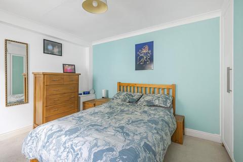 Flat 1, 17 Clapham Common South Side, London, SW4 7AB