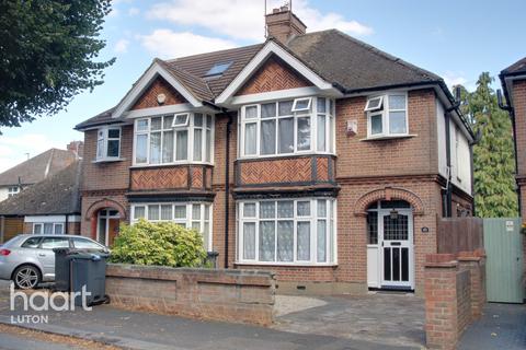 102 Blenheim Crescent, Luton, LU3 1HD