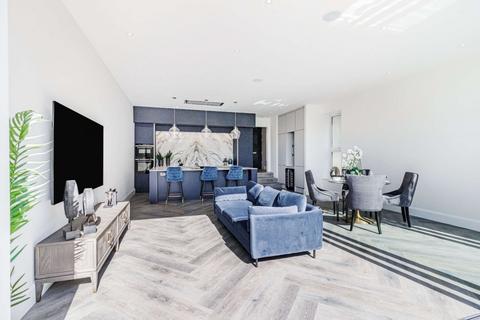 77 Hillview Road, Pinner, HA5 4PB