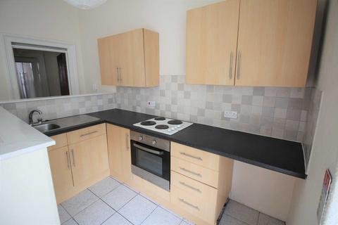 1 bedroom flat to rent, Bristol Road Lower, Hillside
