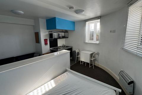 undefined, Wakefield, WF1