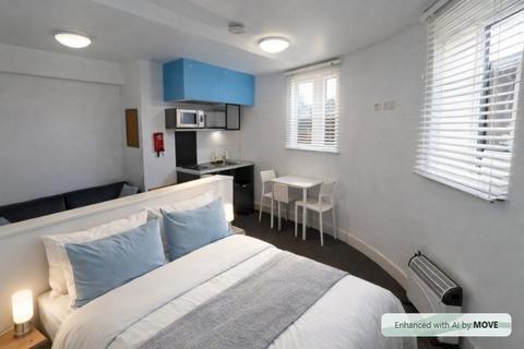 undefined, Wakefield, WF1