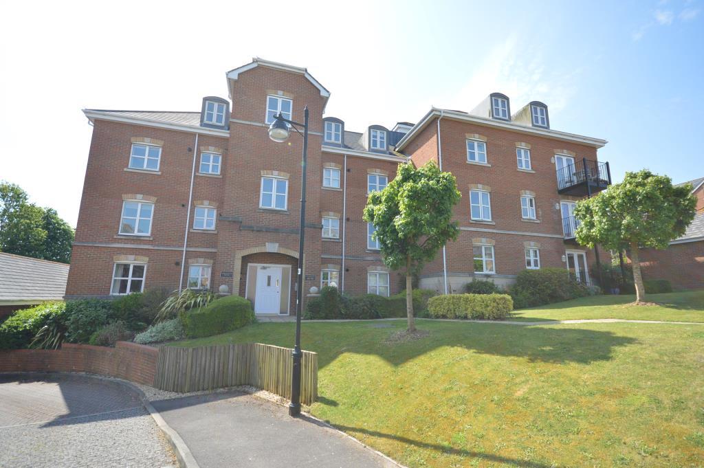 Dorchester House, Hillcroft Close, Lymington, Hampshire, SO41 9BA 2 bed