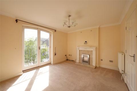3 bedroom terraced house to rent, Old Convent Orchard, Bury St. Edmunds, Suffolk, IP33