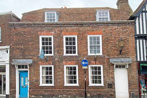 Property to rent - Former Barclays Bank, 30 High Street, Rye