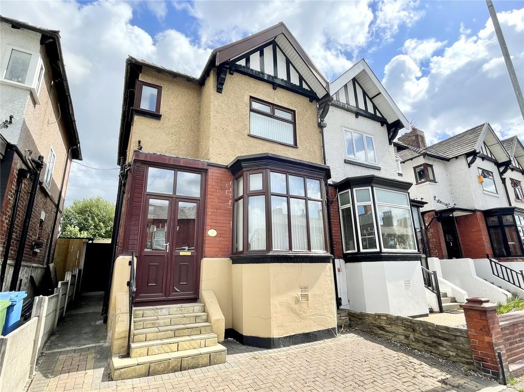 King Street, Dukinfield, Greater... 3 bed semidetached house £215,000