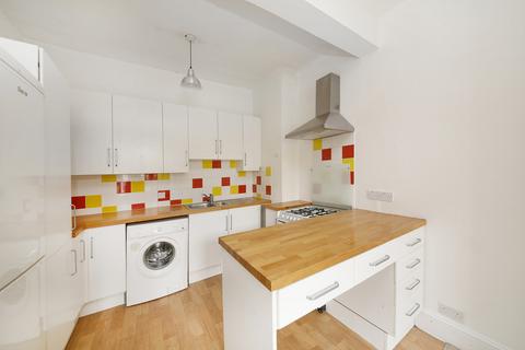 2 bedroom flat to rent, Devonshire Road, Forest Hill, SE23