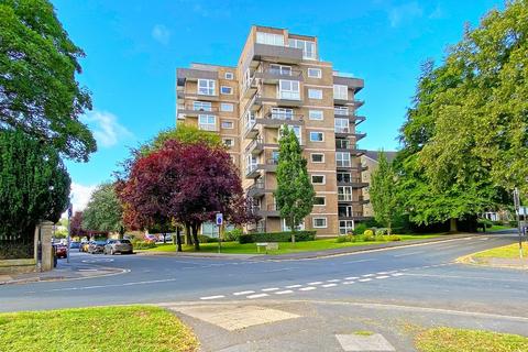 2 bedroom ground floor flat for sale, Esplanade Court, St Mary's Walk, Harrogate