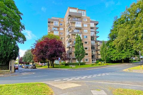 2 bedroom ground floor flat for sale, Esplanade Court, St Mary's Walk, Harrogate