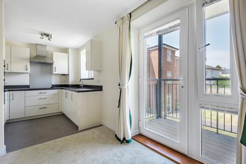 2 bedroom apartment for sale - Pinewood Gardens, Southborough