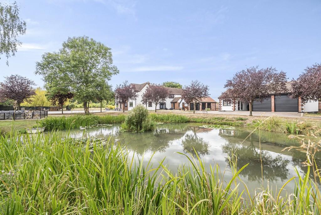 Grubb Street, Shotesham All Saints, Norwich 5 bed detached house for