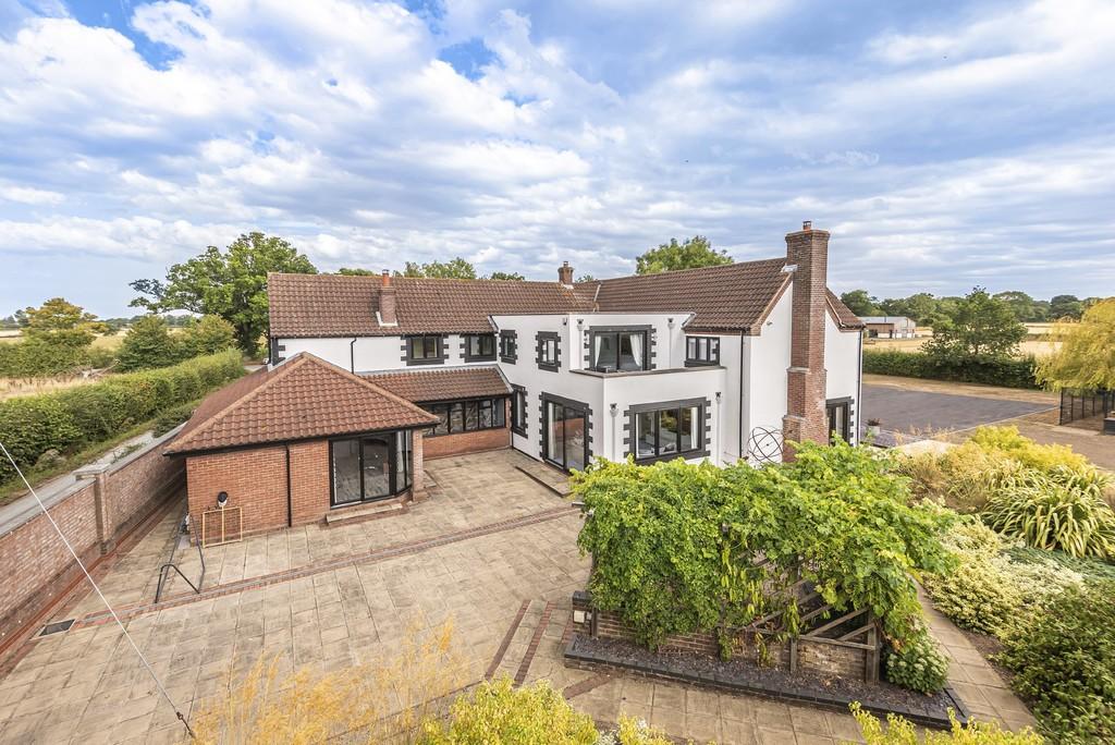 Grubb Street, Shotesham All Saints, Norwich 5 bed detached house for
