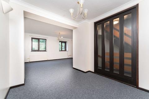 13 Wyke Close, Isleworth, TW7 5PE