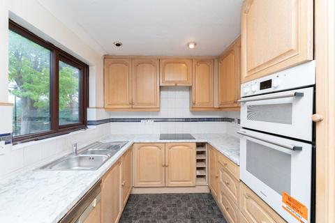 13 Wyke Close, Isleworth, TW7 5PE