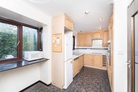13 Wyke Close, Isleworth, TW7 5PE