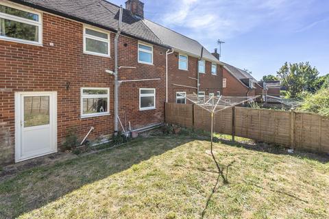 84 Stuart Crescent, Winchester, SO22 4AS