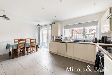 55 Sam Smith Way, Rackheath, Norwich, NR13 6TA