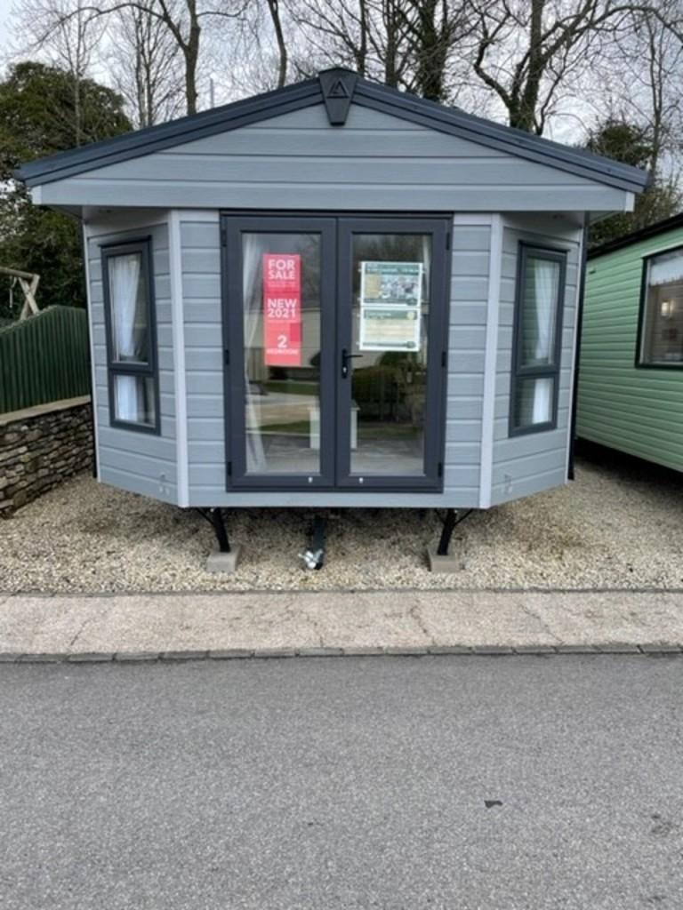 Harmby 2 bed mobile home £79,100
