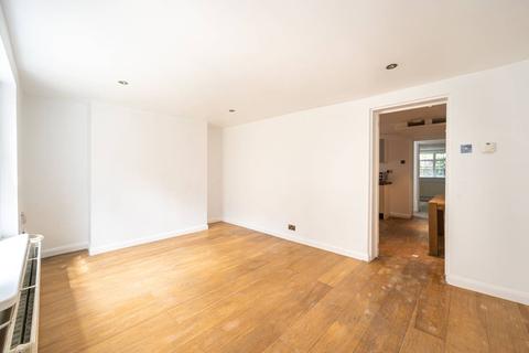 44a Cephas Avenue, London, E1 4AT