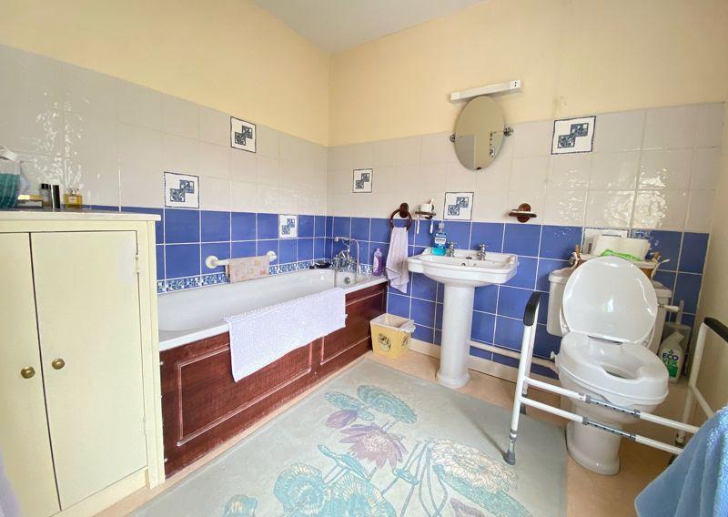 The En Suite...