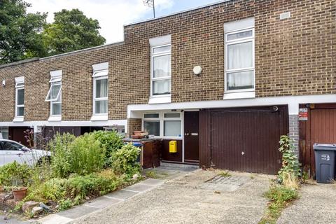 undefined, Caroline Close, Croydon