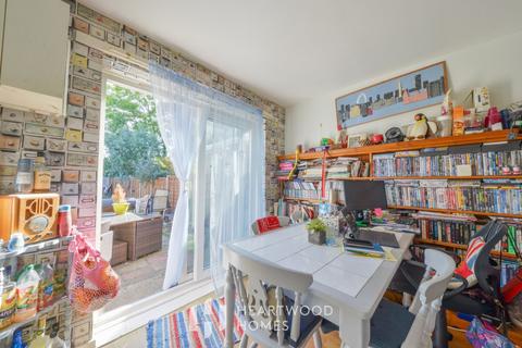 60 Caledon Road, London Colney, St Albans, AL2 1PR