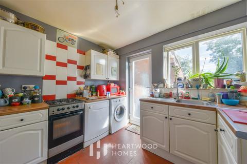60 Caledon Road, London Colney, St Albans, AL2 1PR