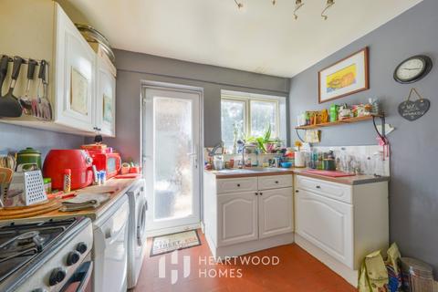 60 Caledon Road, London Colney, St Albans, AL2 1PR