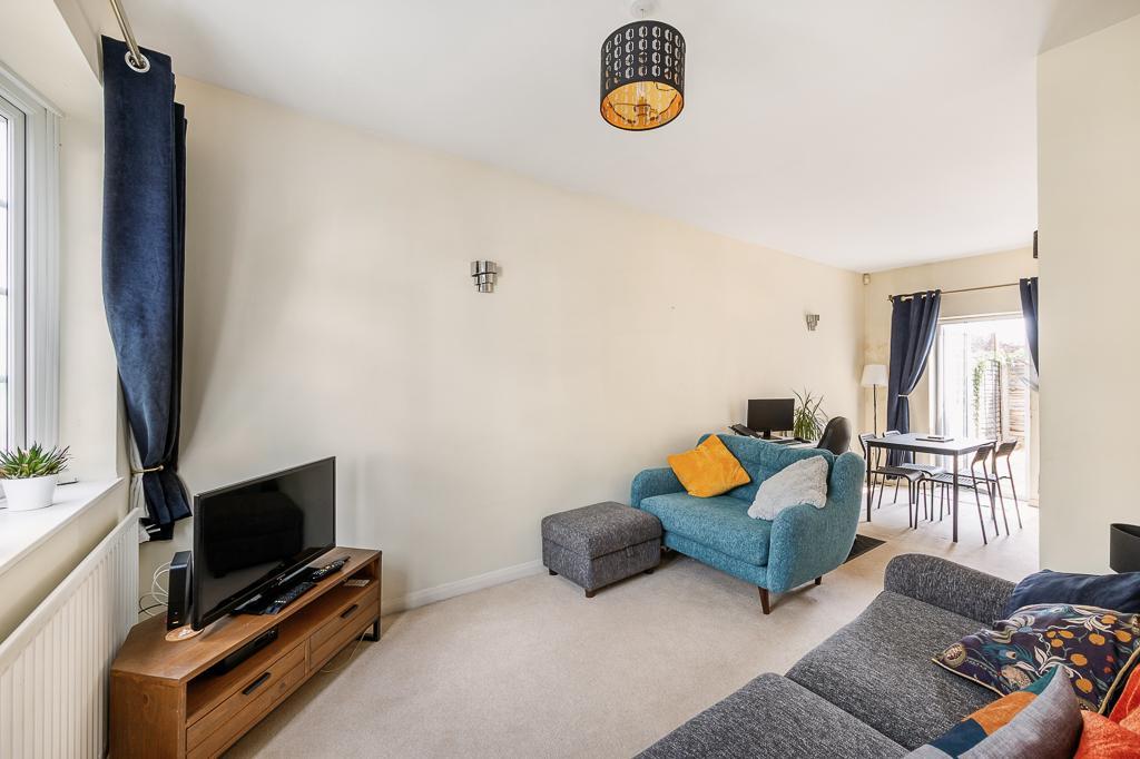 Ridley Avenue, Ealing, London, W13 9XW 2 bed end of terrace house £