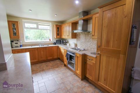 10 Barnston Close, Bolton, BL1 8TF