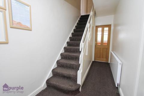 10 Barnston Close, Bolton, BL1 8TF