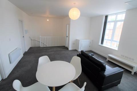 3 bedroom apartment to rent, Westbridge House, Holland Street, Nottingham, NG7 5DS