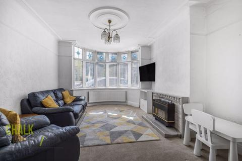 57a Heath Park Road, Romford, RM2 5UL