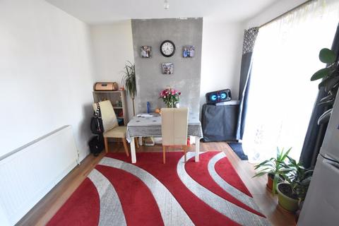 9 Elmore Road, Luton, LU2 0QB