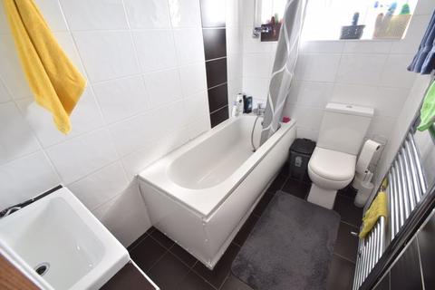 9 Elmore Road, Luton, LU2 0QB